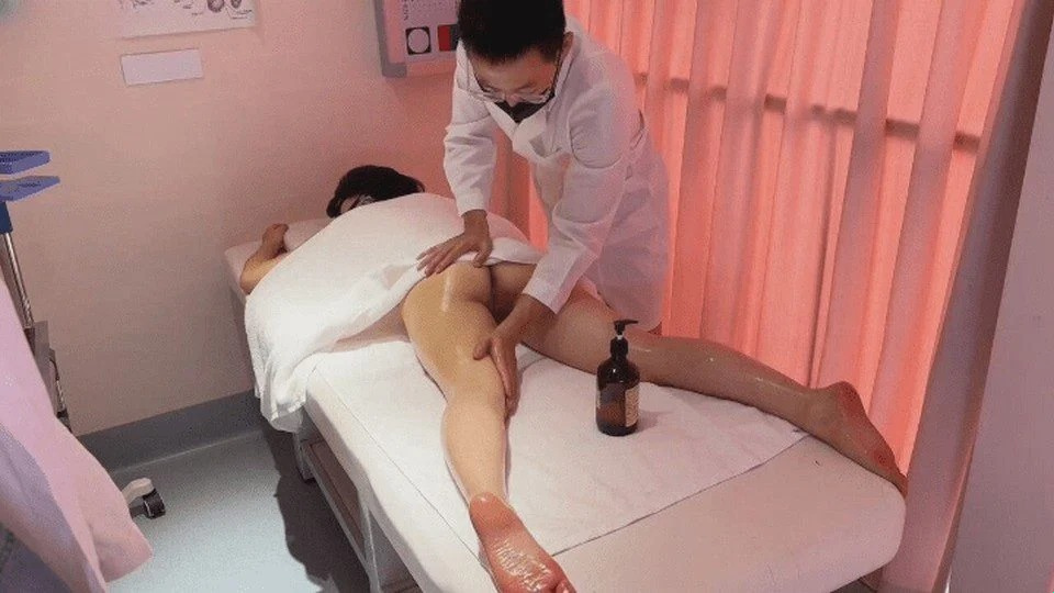 XG-8 Nhi Nguyen 幫助男友排出精子